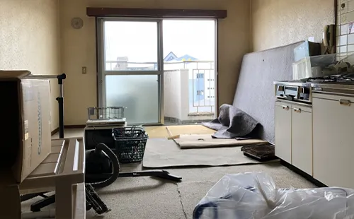 大量の粗大ゴミ一括回収写真